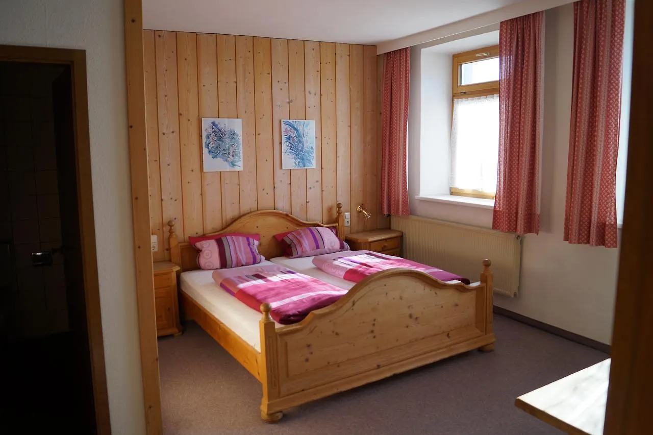 Inn Brauereigasthof Adler Post Rettenberg